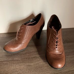Brown oxford ankle boots